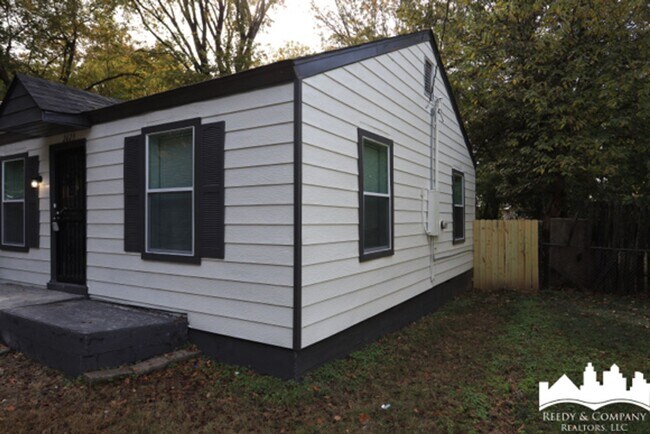 Foto del edificio - 2629 Whitman Ave