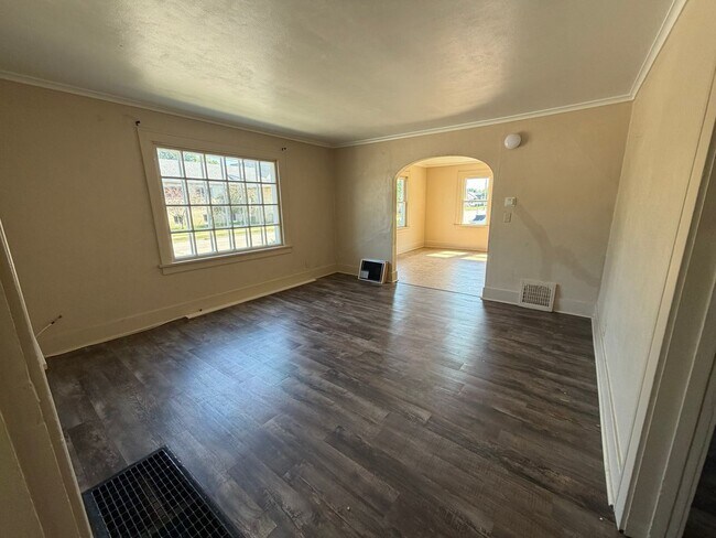 Foto del edificio - 1771 Harrison Ave