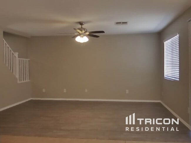 Building Photo - 43846 W Magnolia Rd