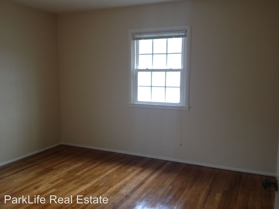 Building Photo - 3 br, 1 bath House - 517 8th Street
