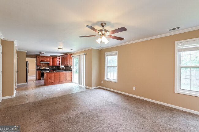 Foto del edificio - 1684 Summit Pl Way