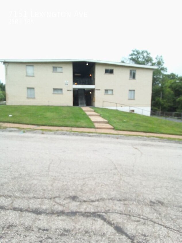 Primary Photo - 2 Bedroom Apartment
