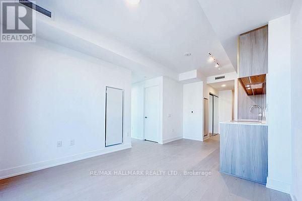 Building Photo - 36 Olive Ave