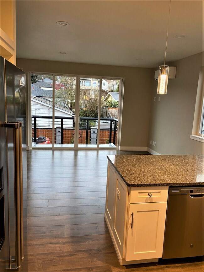 Foto del edificio - 2380 Willamette St