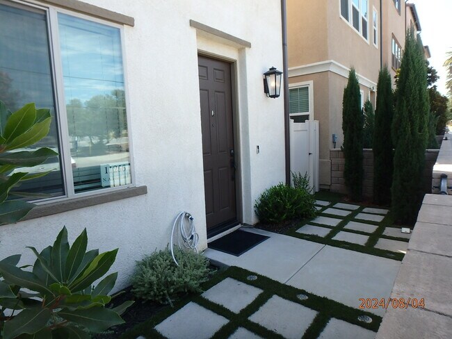front entry - 11256 N Adobe Ln