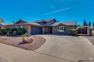 Building Photo - 8613 E Laredo Ln