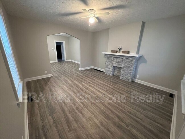 Foto del edificio - 1210 Oakwood Ave