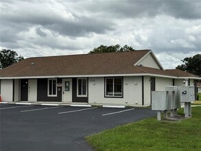 Building Photo - 2744 Botts Landing Rd