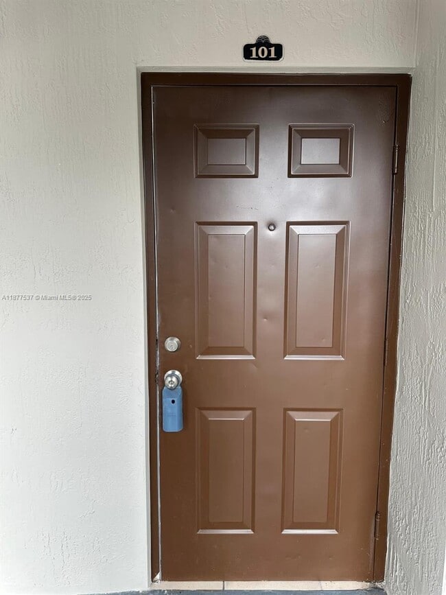 Foto del edificio - 2711 SE 16th Ave