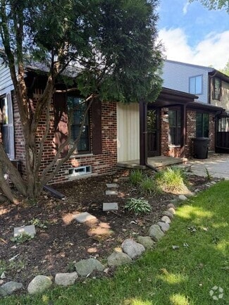 Building Photo - 39596 Old Dominion Dr