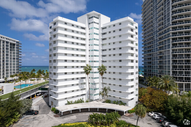 Building Photo - Carlton Terrace Condominium