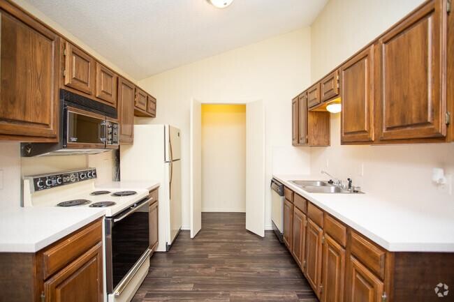 Building Photo - 1 bedroom in Dallas TX 75219