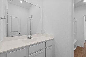 Building Photo - 3705 Paloma Fls Ln