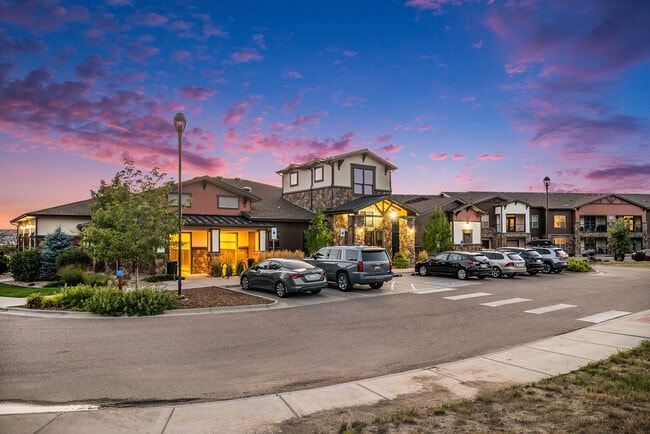 Peak 83 apartments — community photo - Peak 83