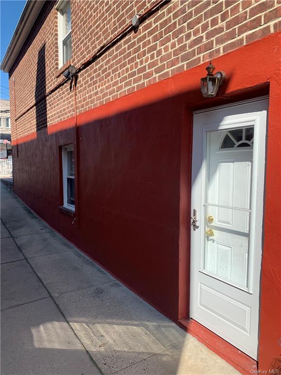 Building Photo - 3226 Ampere Ave