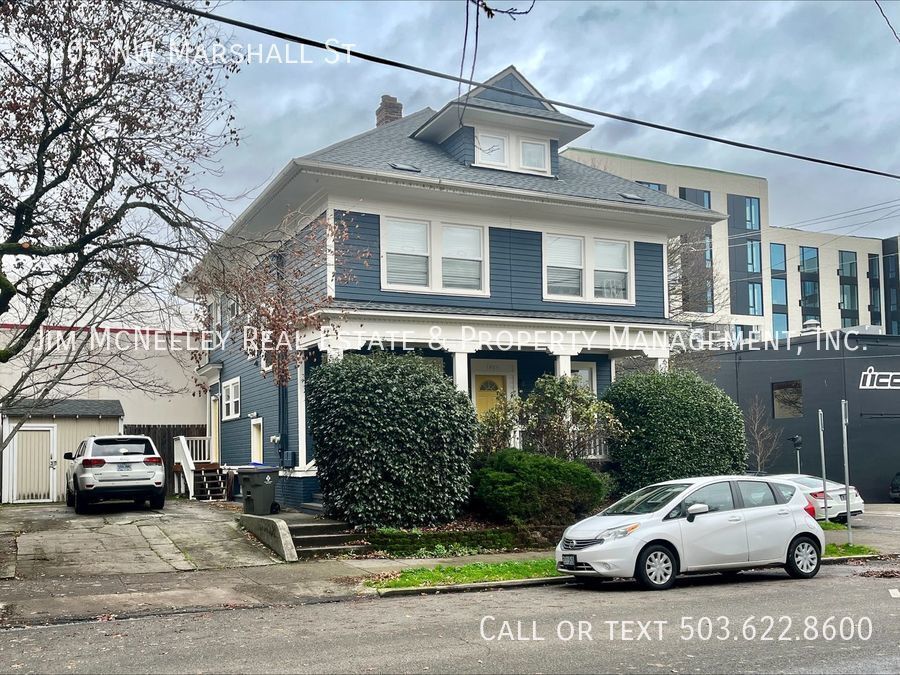 Primary Photo - Available Now! 2 Bed/ 2 Bath Duplex with W...