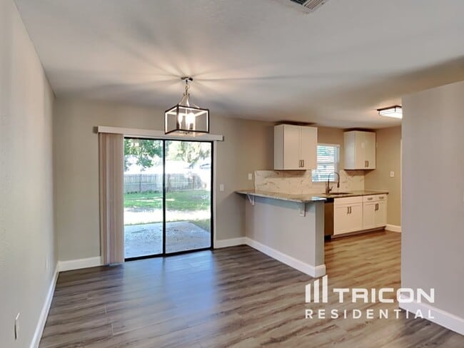 Building Photo - 2933 Unity Tree Dr