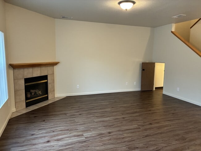 Building Photo - 2901 Snyder Ave