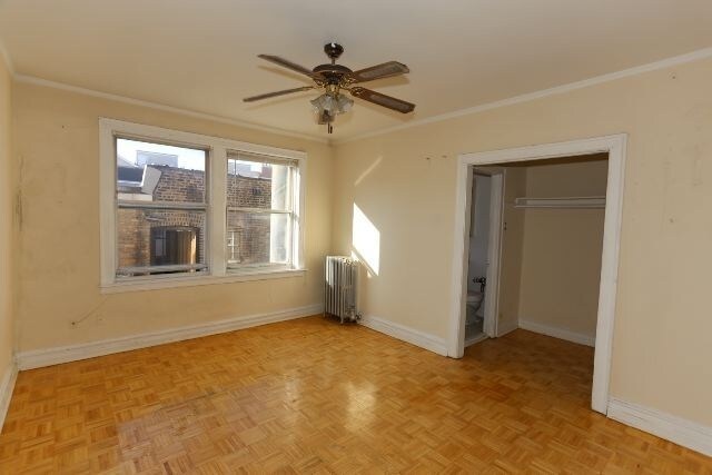 Foto del edificio - 701 W Belmont Ave