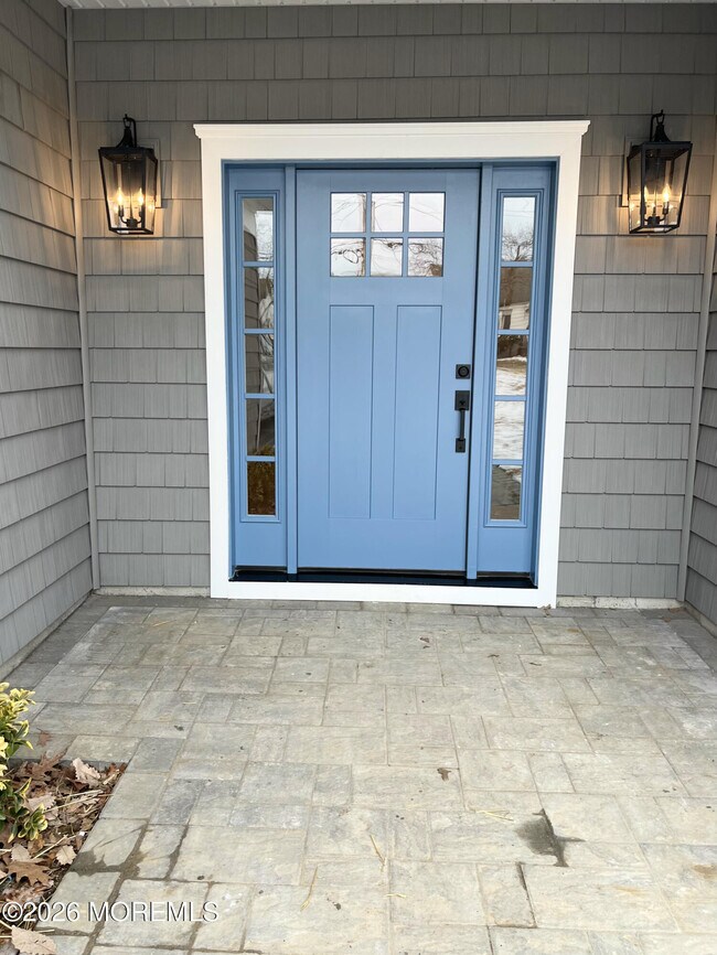 Building Photo - 10 Johnson Ave