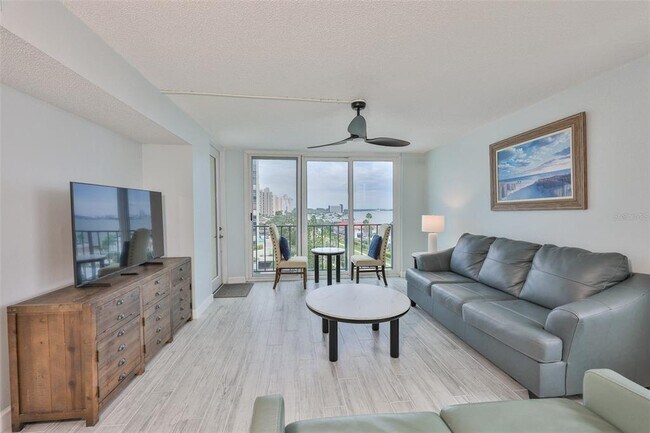 Foto del edificio - 1400 Gulf Blvd
