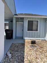 Building Photo - 471 Prestwick Pl