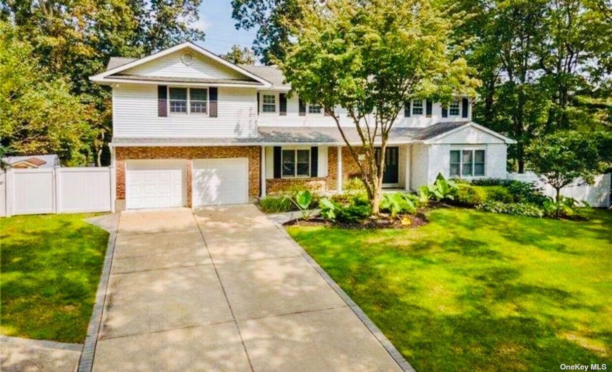 48 Colby Dr, Dix Hills, NY 11746 House Rental in Dix Hills, NY