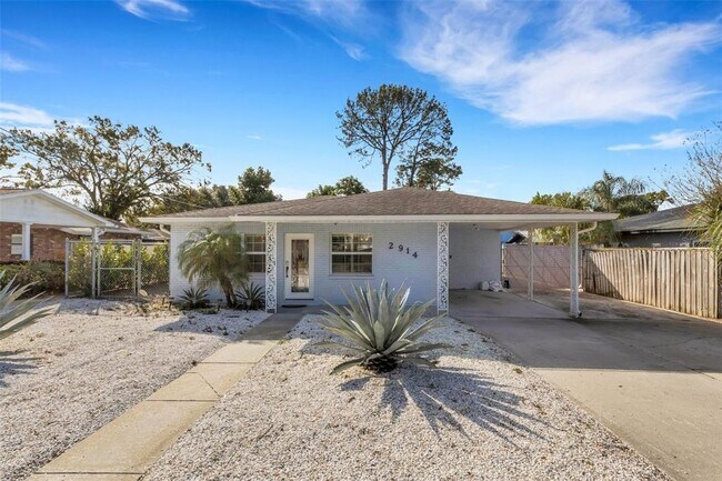 Foto del edificio - 2914 W Lake Ave