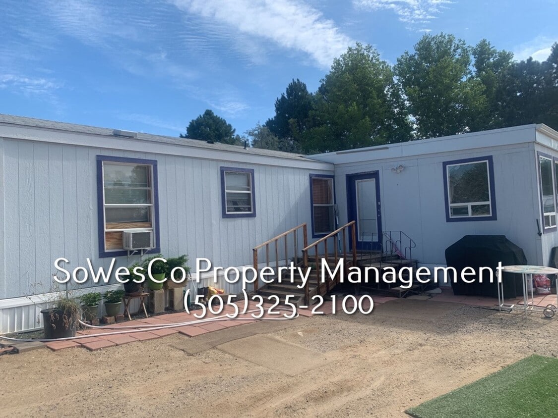 Primary Photo - Nice 3 Bedroom Home near MaGee Park