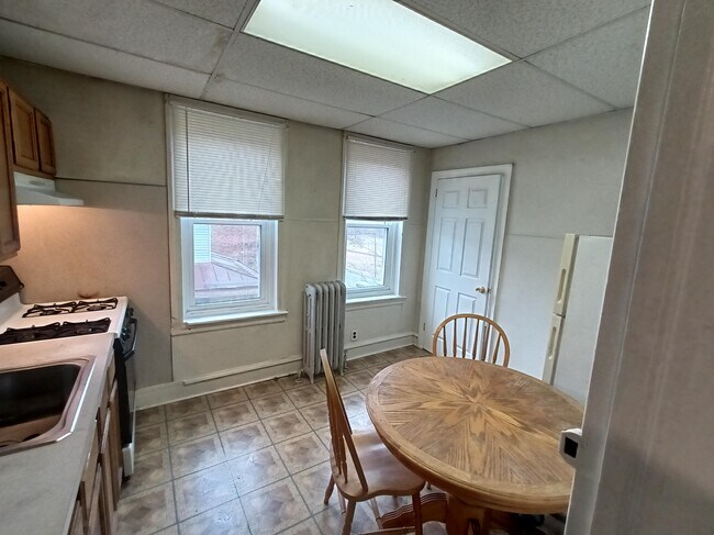 Building Photo - 5758 Frankford Ave