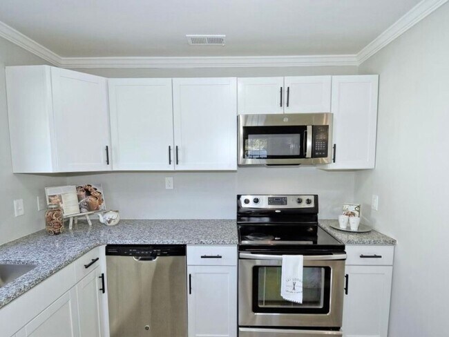 Foto del edificio - 3606 Meriwether Dr