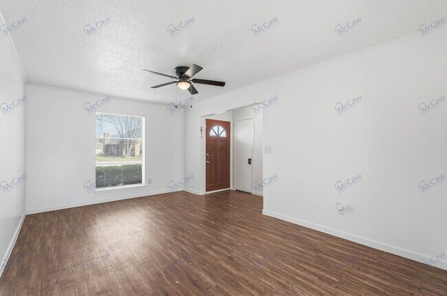 Building Photo - 3022 Kyle Rd