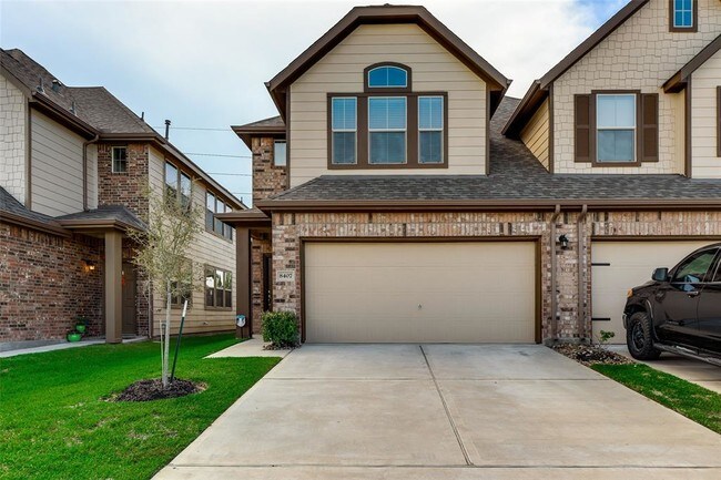 Building Photo - 8407 Hawthorne Valley Lane