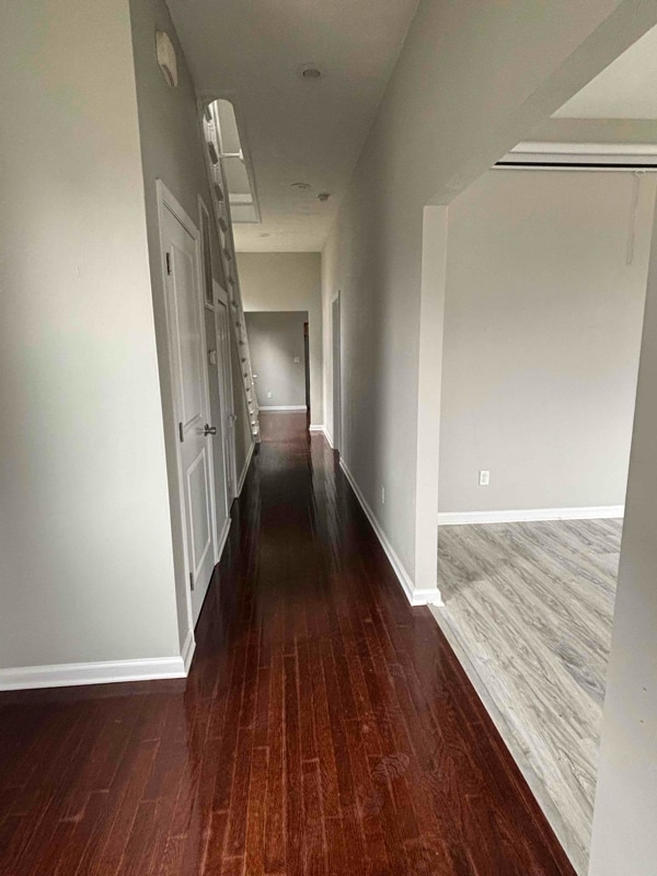 Photo - 329 S Main St House