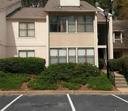 Building Photo - 1204 Old Hammond Chase