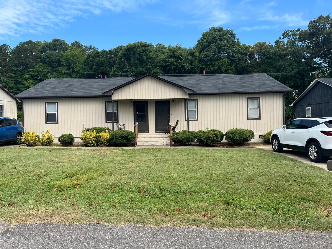 91 Vine St Unit 89, Belmont, NC 28012 Apartments in Belmont, NC