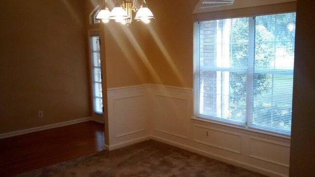 Building Photo - 3145 Nautilus Rd