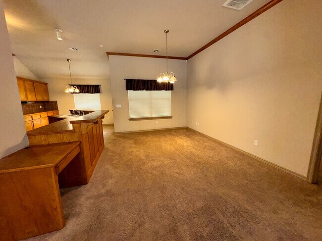 Foto del edificio - 1424 Teakwood Dr