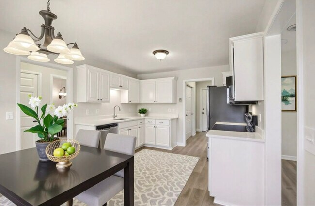 Foto del edificio - 307 Parrish Crest