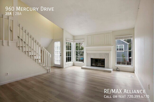 Building Photo - 960 Mercury Dr