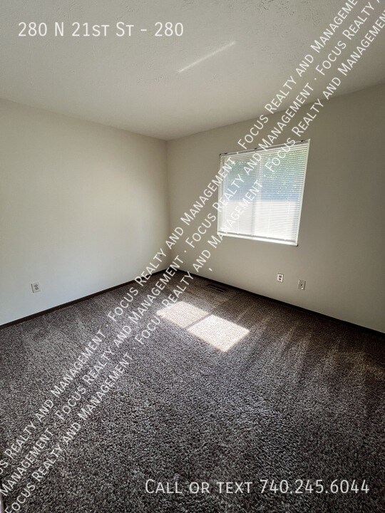 Foto del edificio - 280 N 21st St