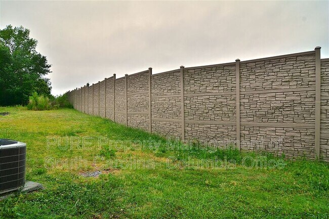 Building Photo - 3800 Plowden Rd