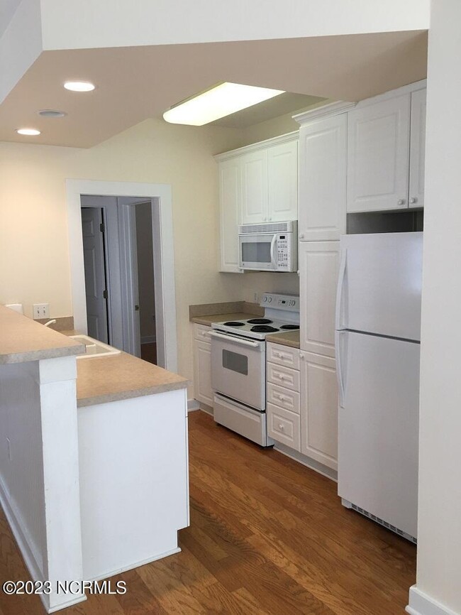 Building Photo - 2314 Wrightsville Ave