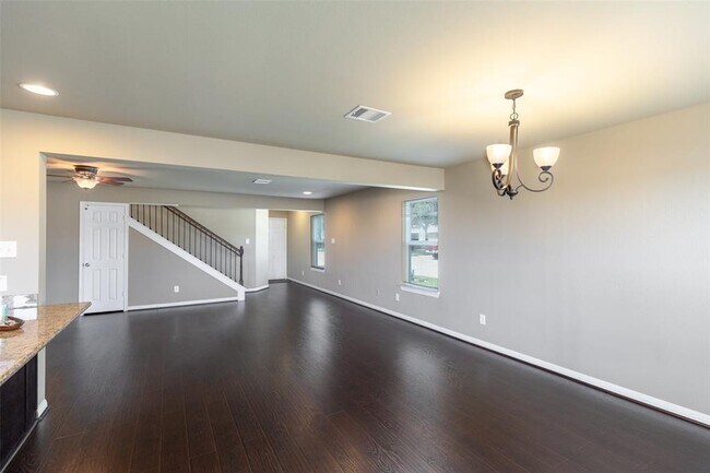 Foto del edificio - 15814 Whiteglade Ln