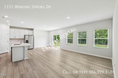 Building Photo - 1151 Winding Spg Dr