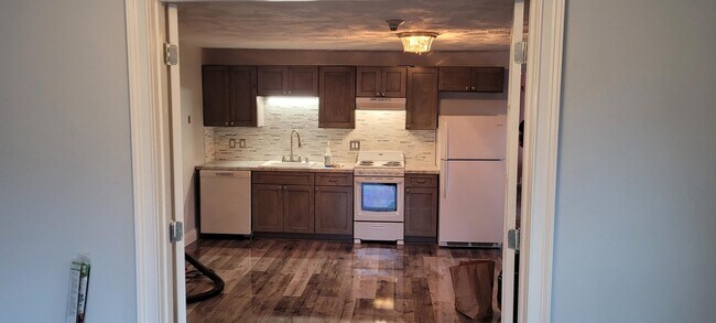 Kitchen - 486 Broadway