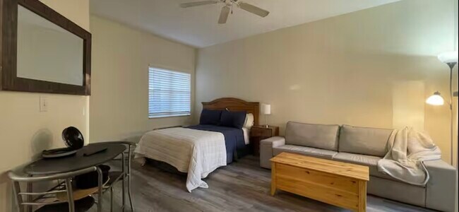 Building Photo - 9832 Perfect Dr