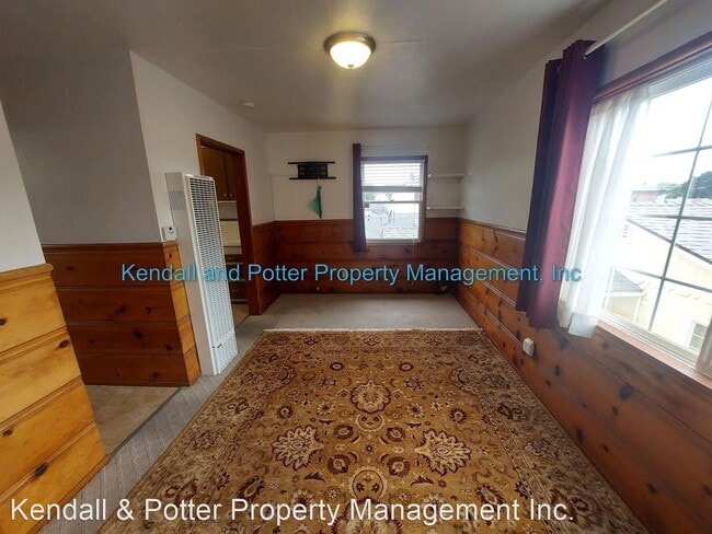 Building Photo - Studio, 1 bath House - 4555 Garnet Street ...