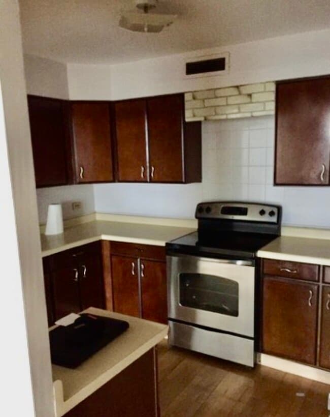 Foto del edificio - 6007 N Sheridan Rd