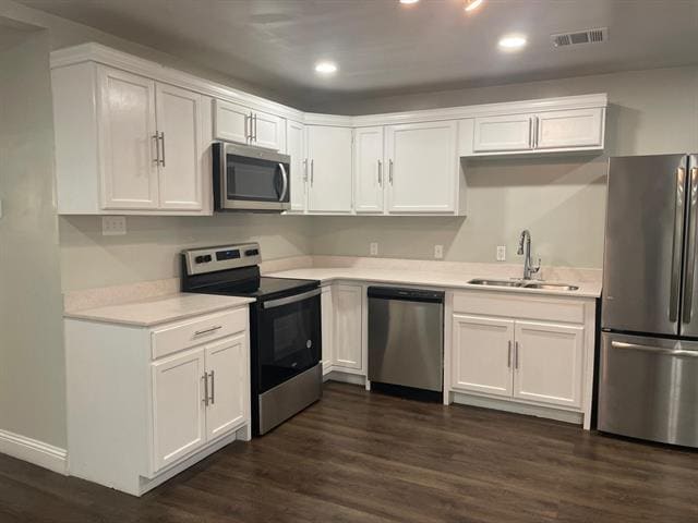 Foto del edificio - 313 E Mitchell St